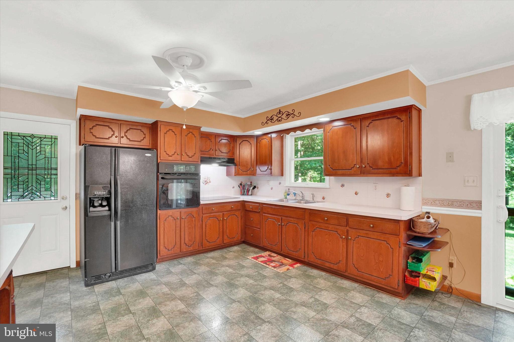12600 Laurel Road Brogue, PA 17309 - Photo 9 of 28 Spacious Kitchen