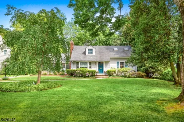 $1,075,000 | 957 Willow Grove Road, Westfield, NJ 07090
