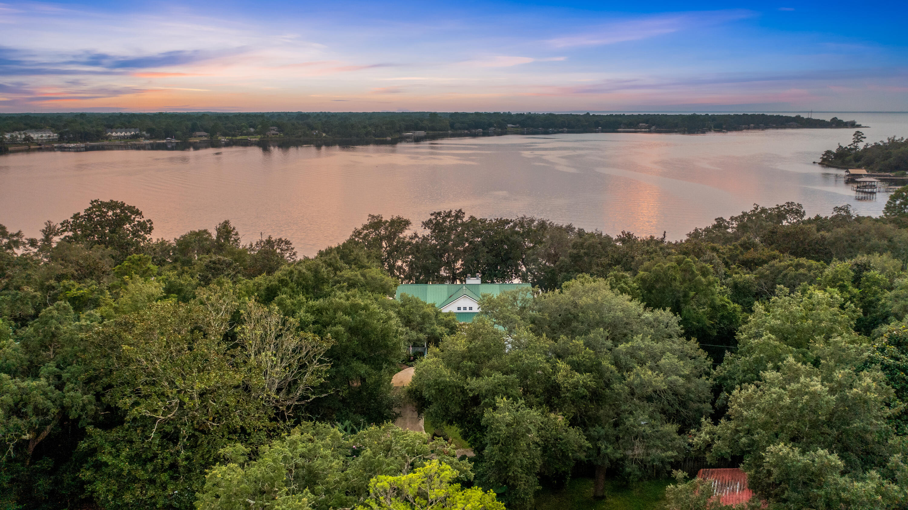 3133 Rodebush Lane Navarre, FL 32566 - Photo 9 of 89 Gallery Image 9