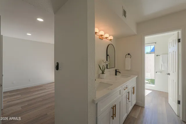 $484,000 | 2011 West Nopal Avenue, Mesa, AZ 85202