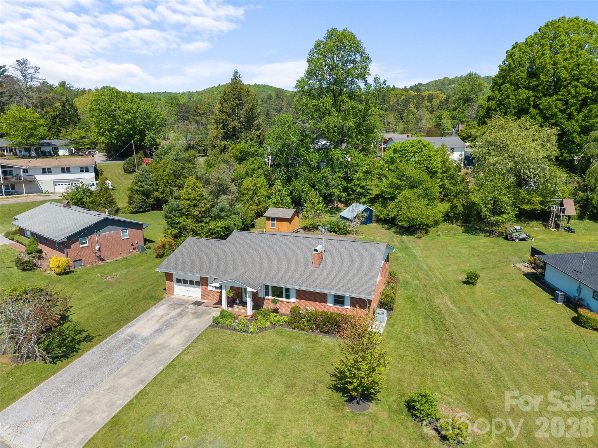 97 Allison Road Brevard, NC 28712 - Photo 2 of 25