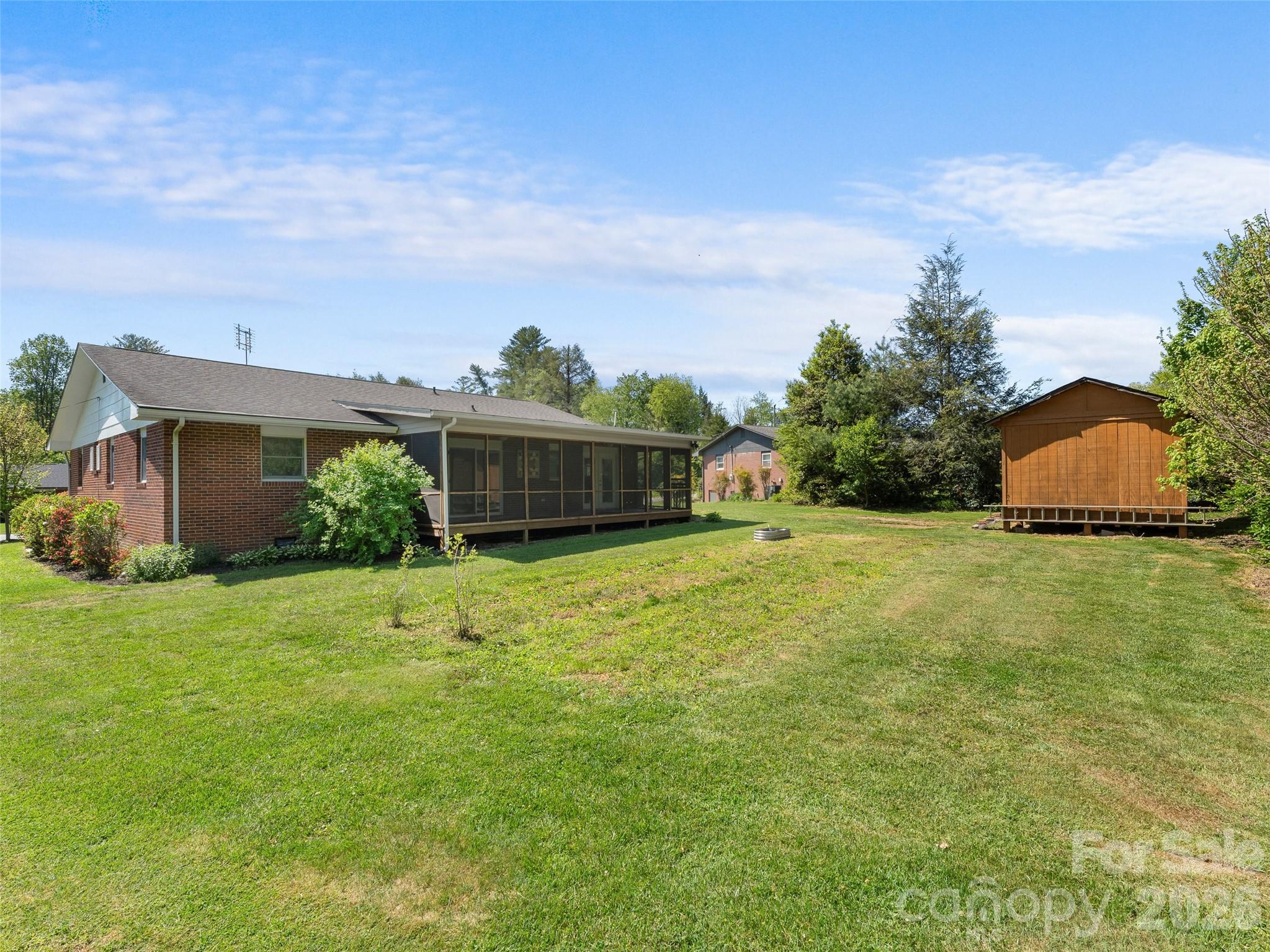 97 Allison Road Brevard, NC 28712 - Photo 10 of 25