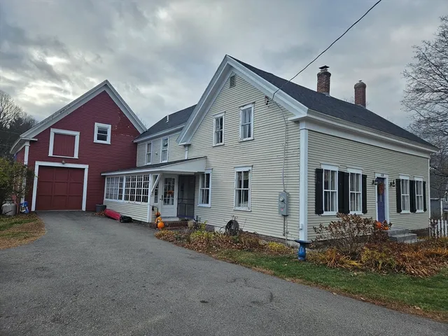 $499,000 | 108 Maple Street, Hopkinton, NH 03229