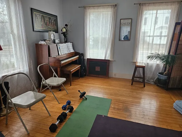 $499,000 | 108 Maple Street, Hopkinton, NH 03229