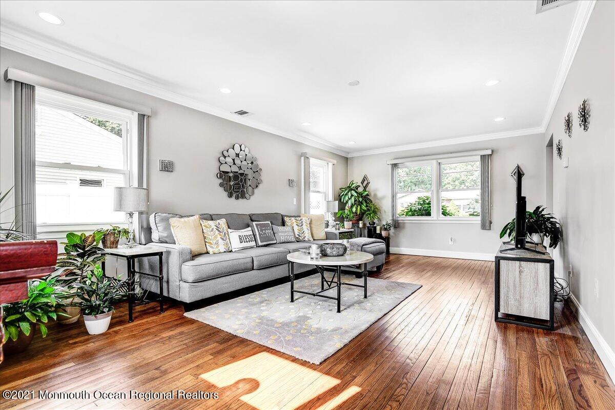 129 Jordan Road Brick, NJ 08724 - Photo 5 of 45 a living room with furniture and a large window