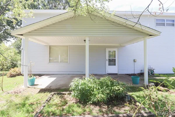 $224,900 | 21195 Highway 28, Dixon, MO 65459