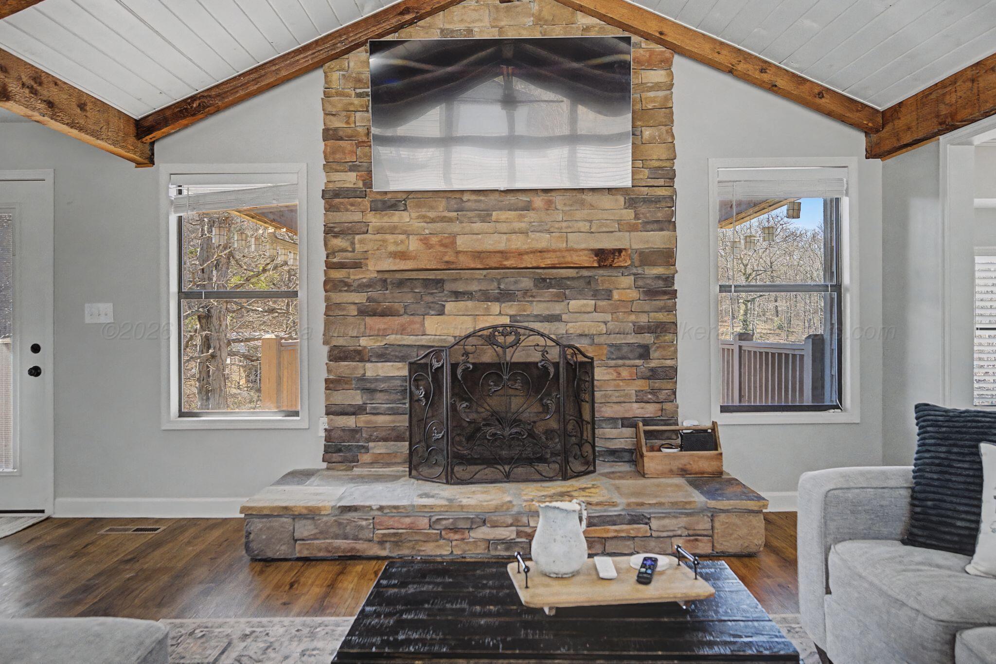 1221 Old Duncan Bridge Road Jasper, AL 35504 - Photo 7 of 46 Living