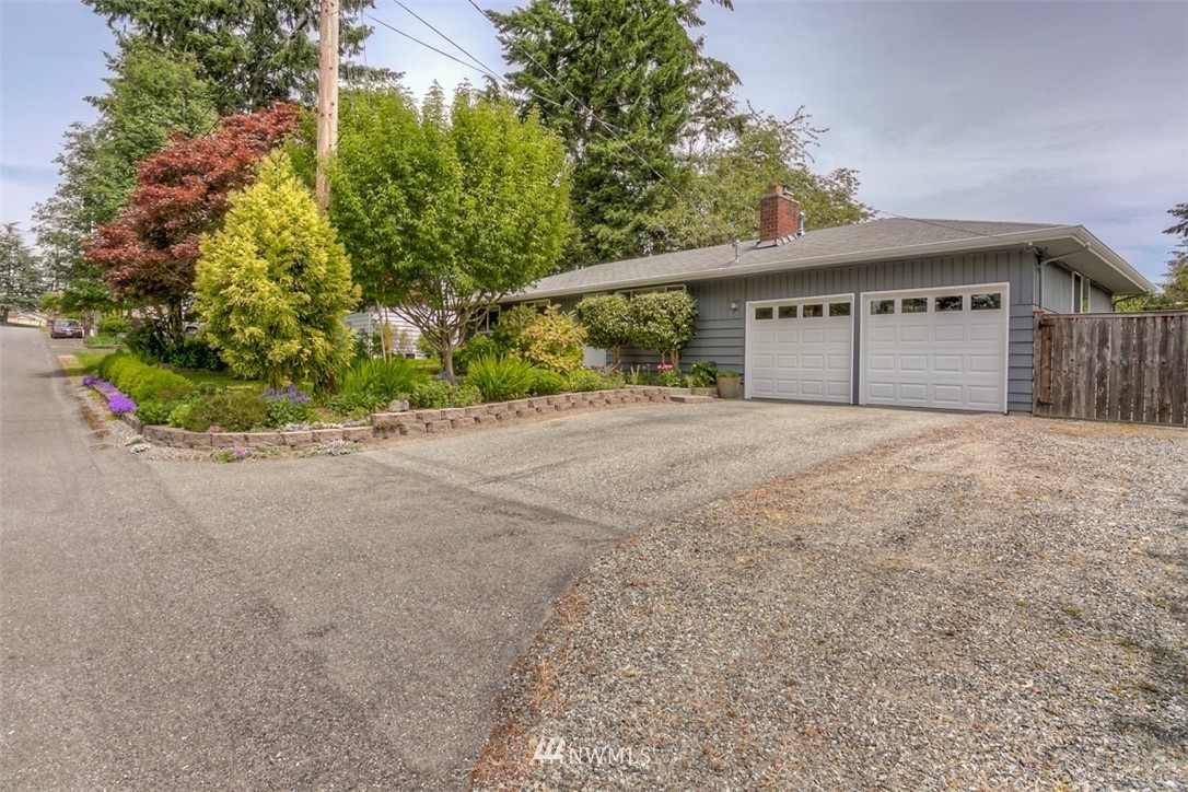 23523 2nd Avenue West Bothell, WA 98021 - Photo 3 of 25