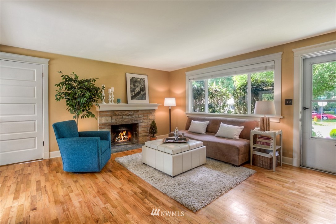 23523 2nd Avenue West Bothell, WA 98021 - Photo 5 of 25