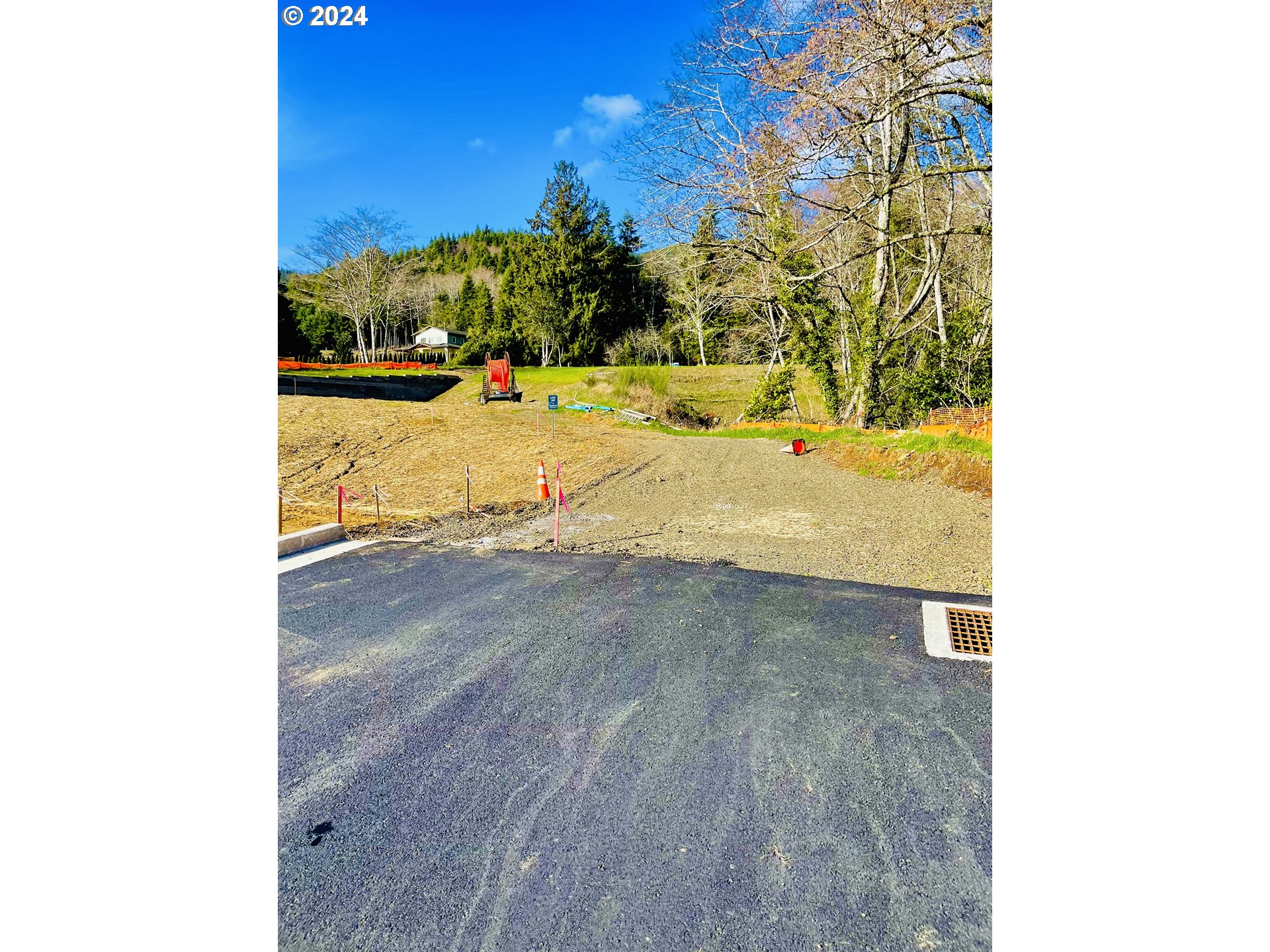 501 Garibaldi Avenue, Unit 8 Garibaldi, OR 97118 - Photo 16 of 21 a view of a swimming pool with an outdoor space and seating area