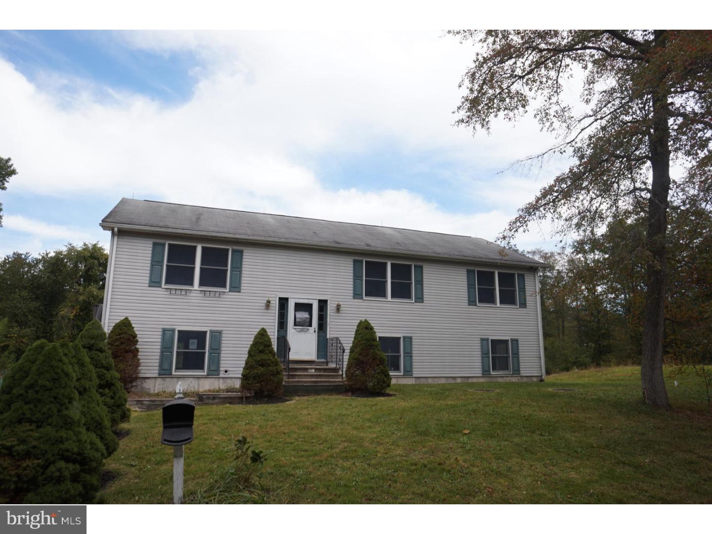 405 Retreat Road Southampton, NJ 08088 - Photo 1 of 21