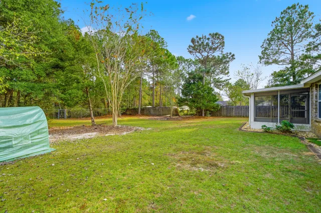 $2,500 | 2490 Pepper Drive, Navarre, FL 32566