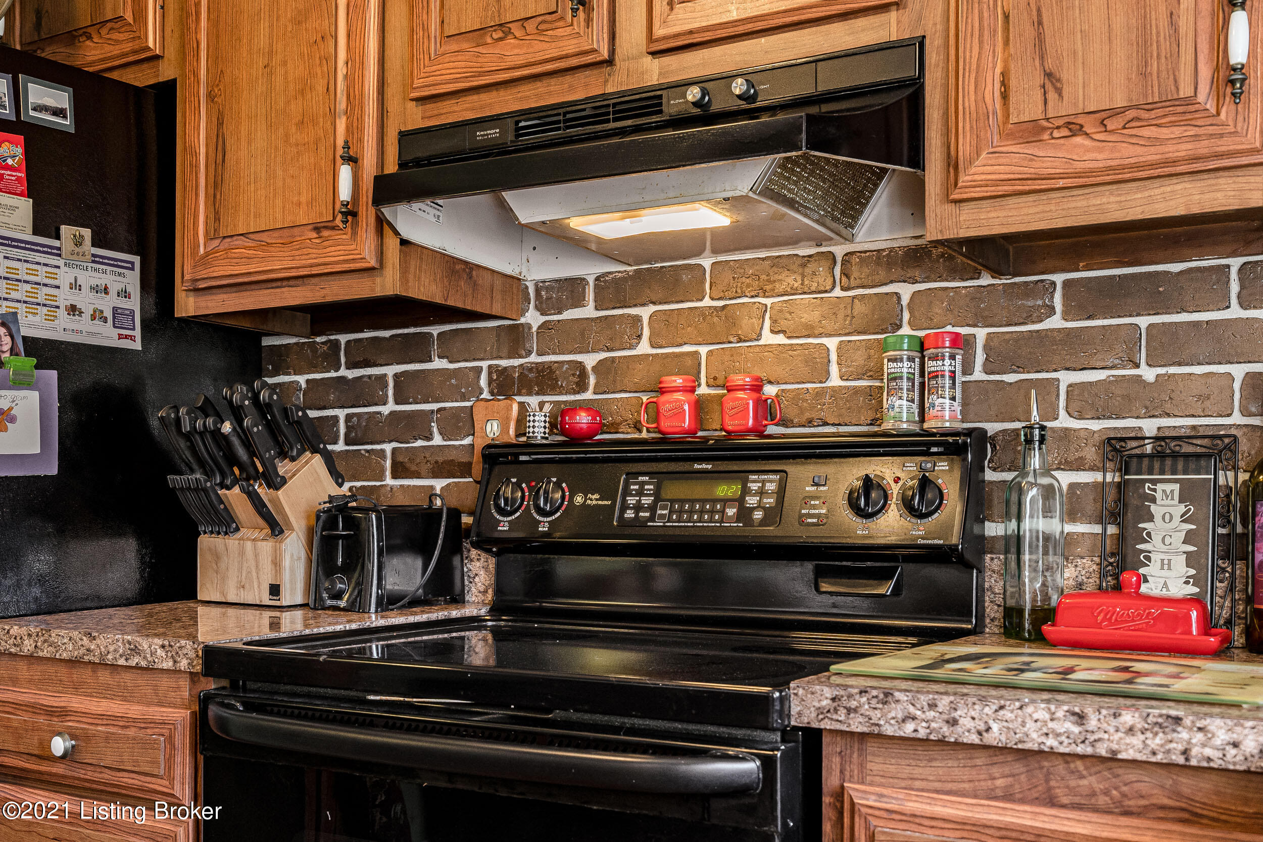 10600 St Rene Road Louisville, KY 40299 - Photo 18 of 53 10600 Saint Rene Rd-27