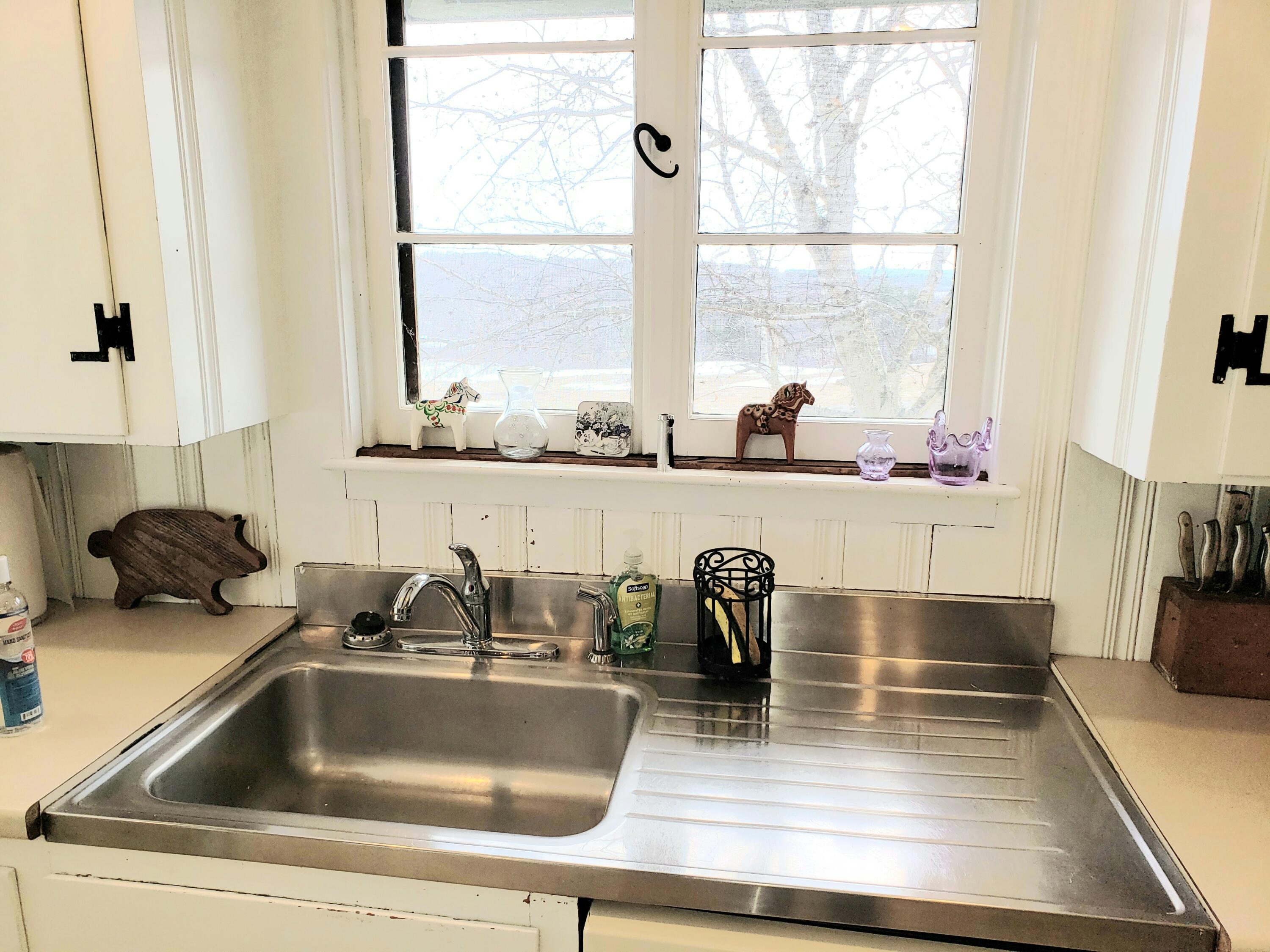 370 Readfield Road Manchester, ME 04351 - Photo 9 of 72 20230327_204018