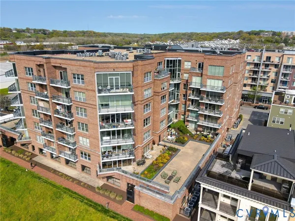 $415,000 | 4820 Old Main Street, Unit 402, Henrico, VA 23231