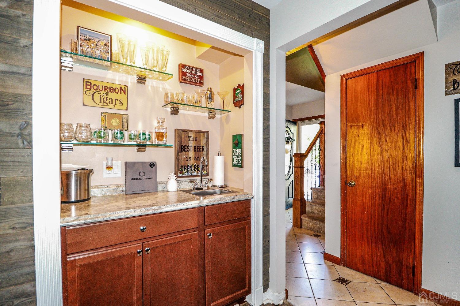 28 Eli Road Colonia, NJ 07067 - Photo 28 of 40 Gallery Image 28