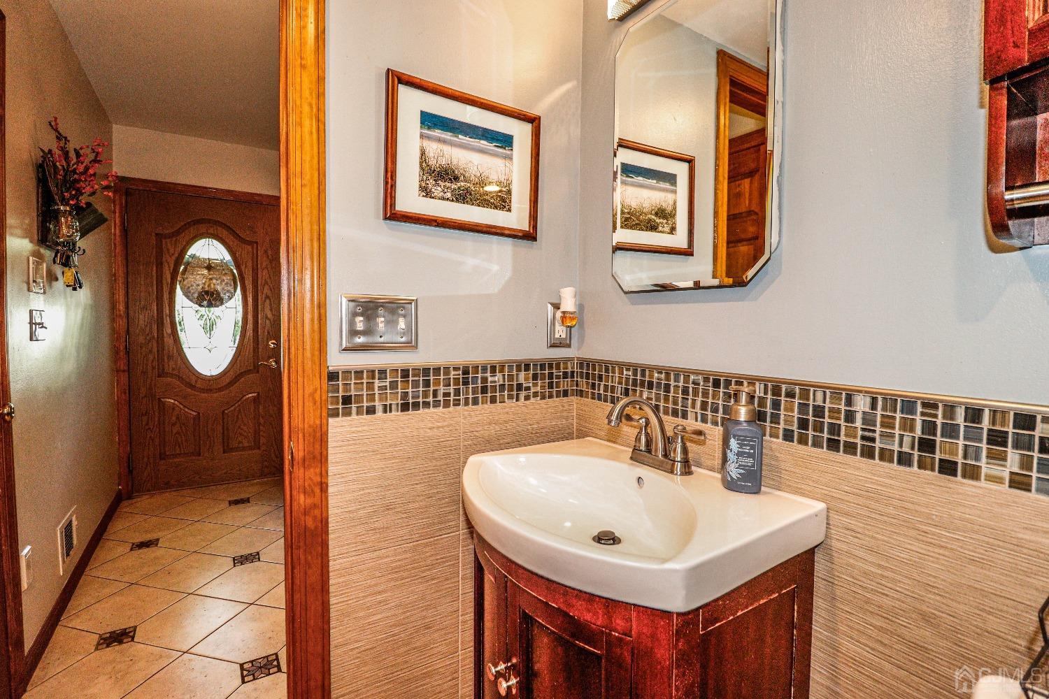 28 Eli Road Colonia, NJ 07067 - Photo 30 of 40 Gallery Image 30