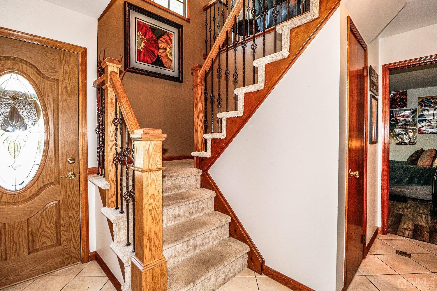 28 Eli Road Colonia, NJ 07067 - Photo 7 of 40 Gallery Image 7