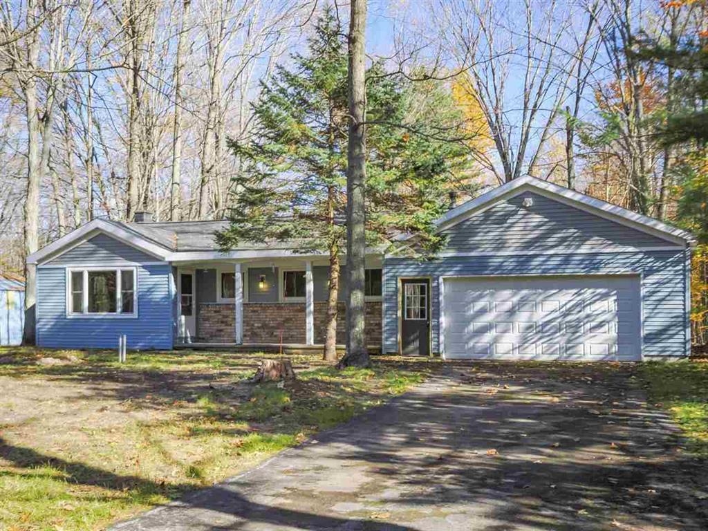 5746 6 Mile Lake Road Ellsworth, MI 49729 - Photo 9 of 40 Gallery Image 9