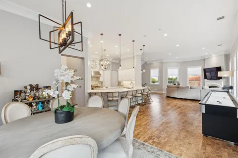 $1,299,999 | 409 East 7th Street, Fort Worth, TX 76102
