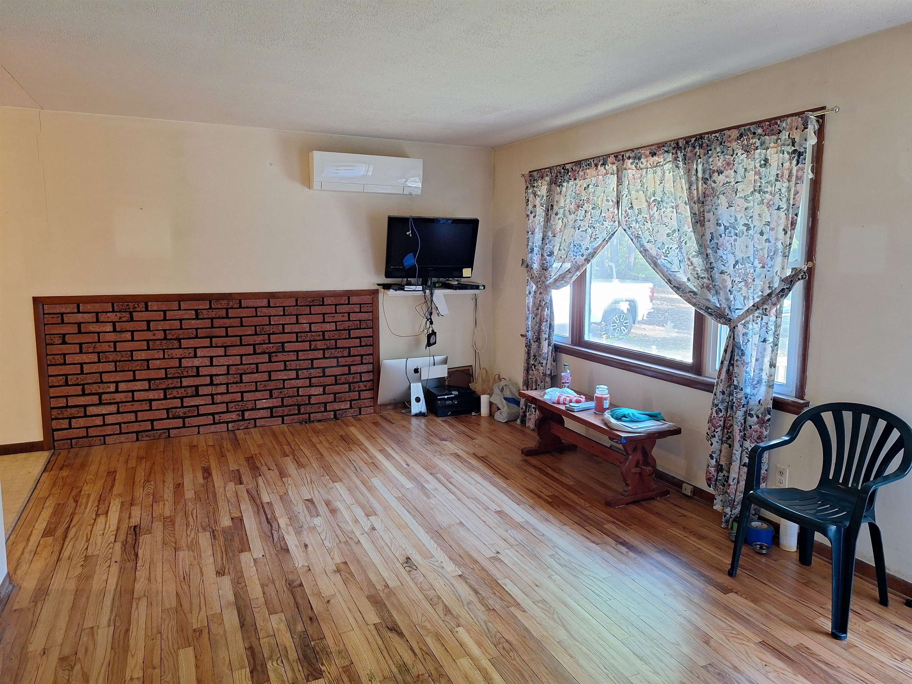 474 County Road Walpole, NH 03608 - Photo 3 of 16