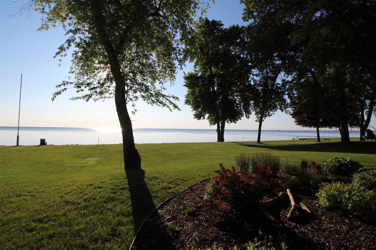 283 South Linwood Beach Road Linwood, MI 48634 - Photo 4 of 17