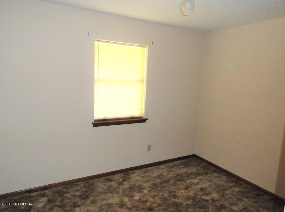 5226 Bedford Road Jacksonville, FL 32207 - Photo 23 of 31 Bedroom 2