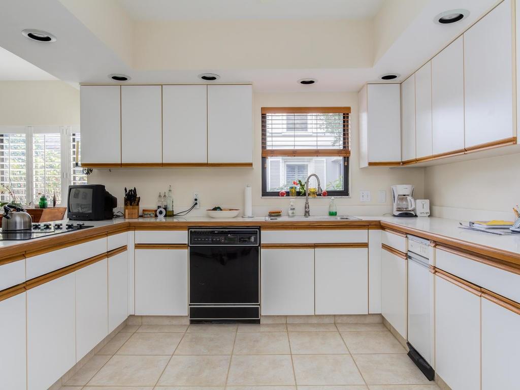 1901 Bay Road, Unit 104 Vero Beach, FL 32963 - Photo 13 of 35 Gallery Image 13