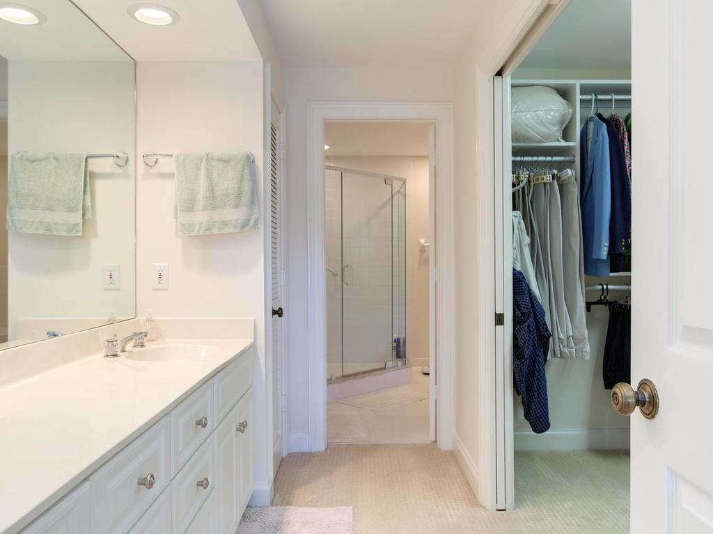 1901 Bay Road, Unit 104 Vero Beach, FL 32963 - Photo 26 of 35 Gallery Image 26