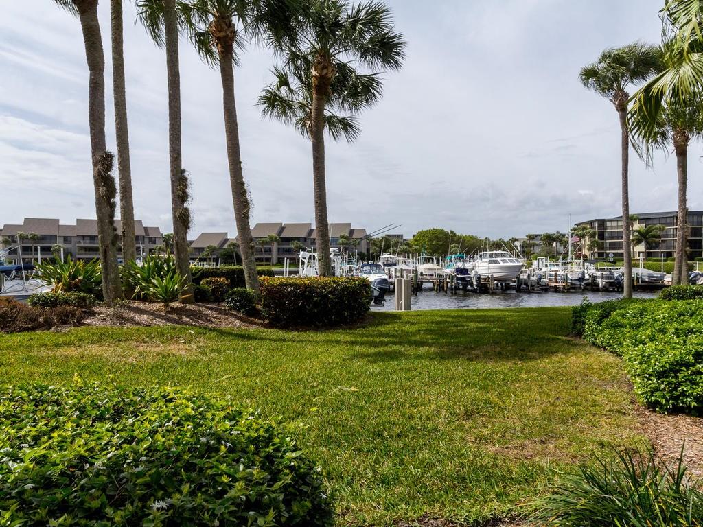 1901 Bay Road, Unit 104 Vero Beach, FL 32963 - Photo 35 of 35 Gallery Image 35