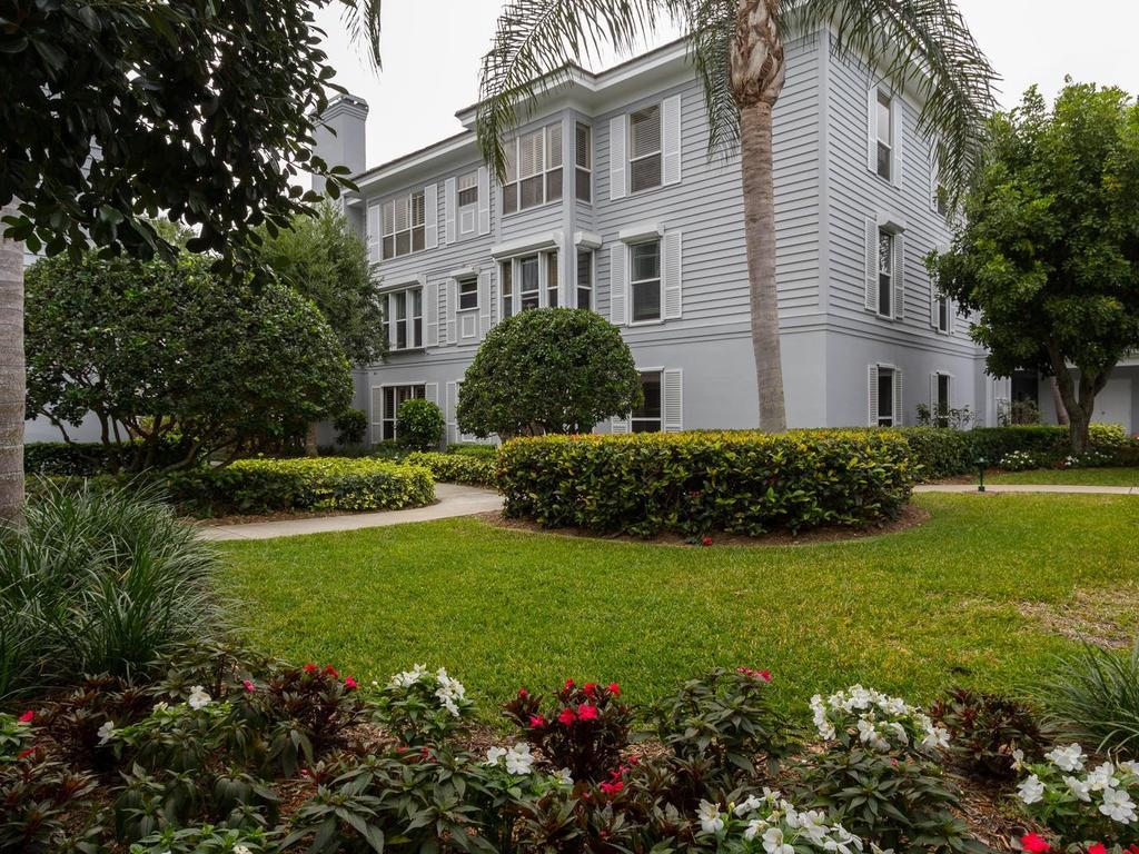 1901 Bay Road, Unit 104 Vero Beach, FL 32963 - Photo 5 of 35 Gallery Image 5