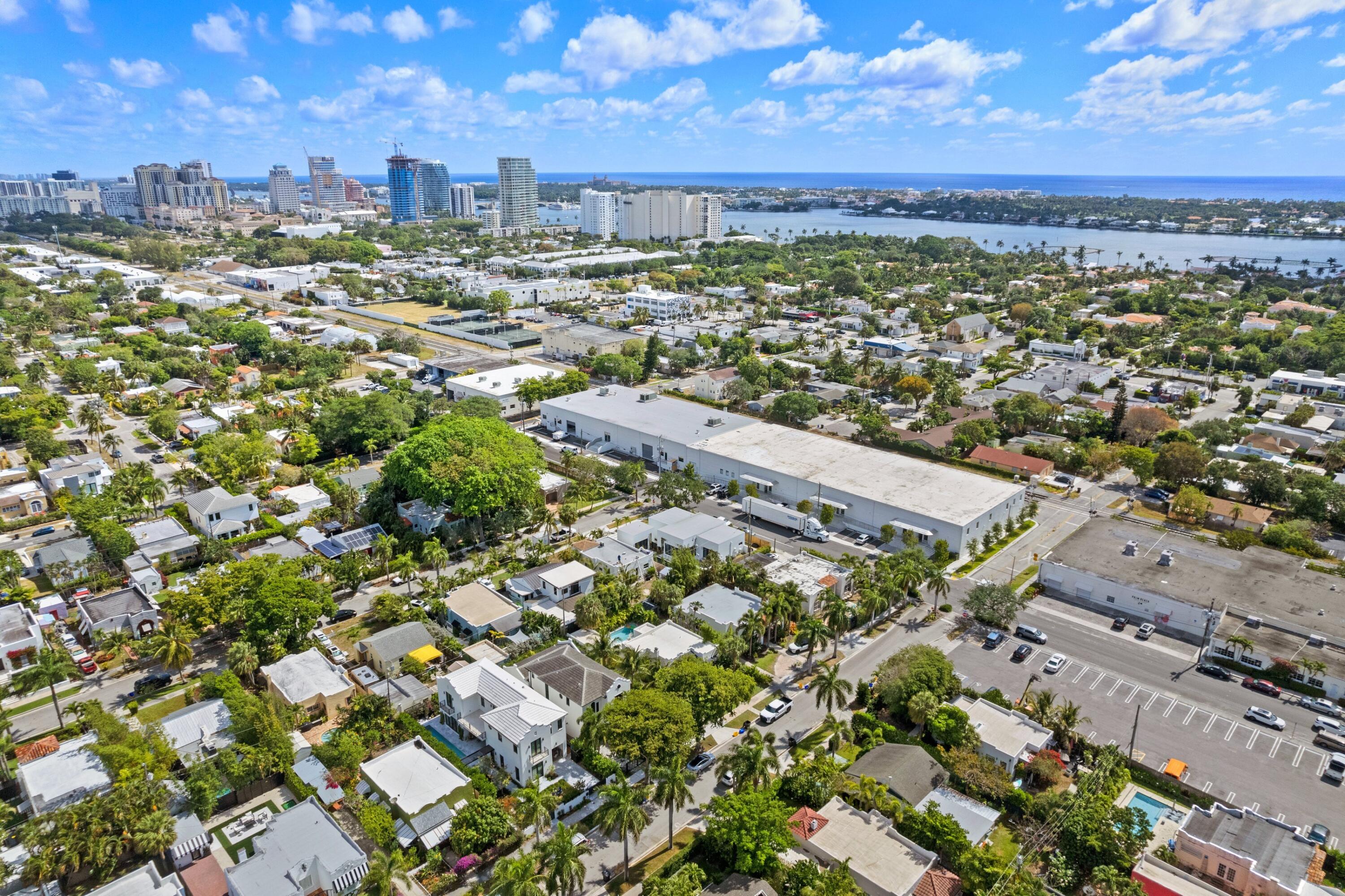 533 Westwood Road West Palm Beach, FL 33401 - Photo 40 of 43 a view of a city