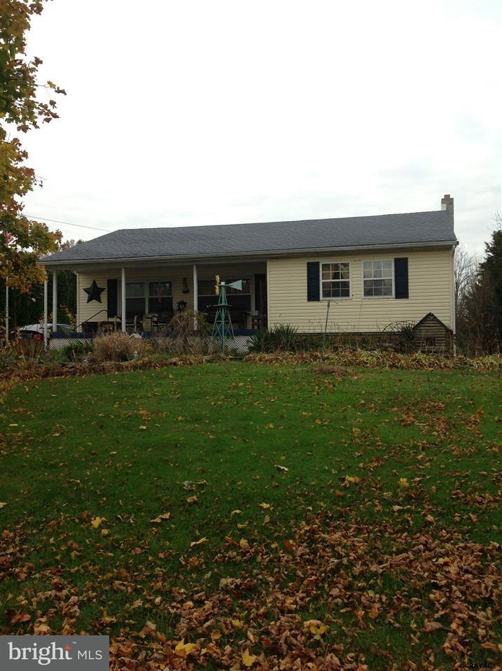 1812 Canal Road Manchester, PA 17345 - Photo 2 of 23 Gallery Image 2