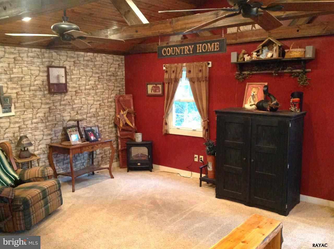 1812 Canal Road Manchester, PA 17345 - Photo 5 of 23 Gallery Image 5