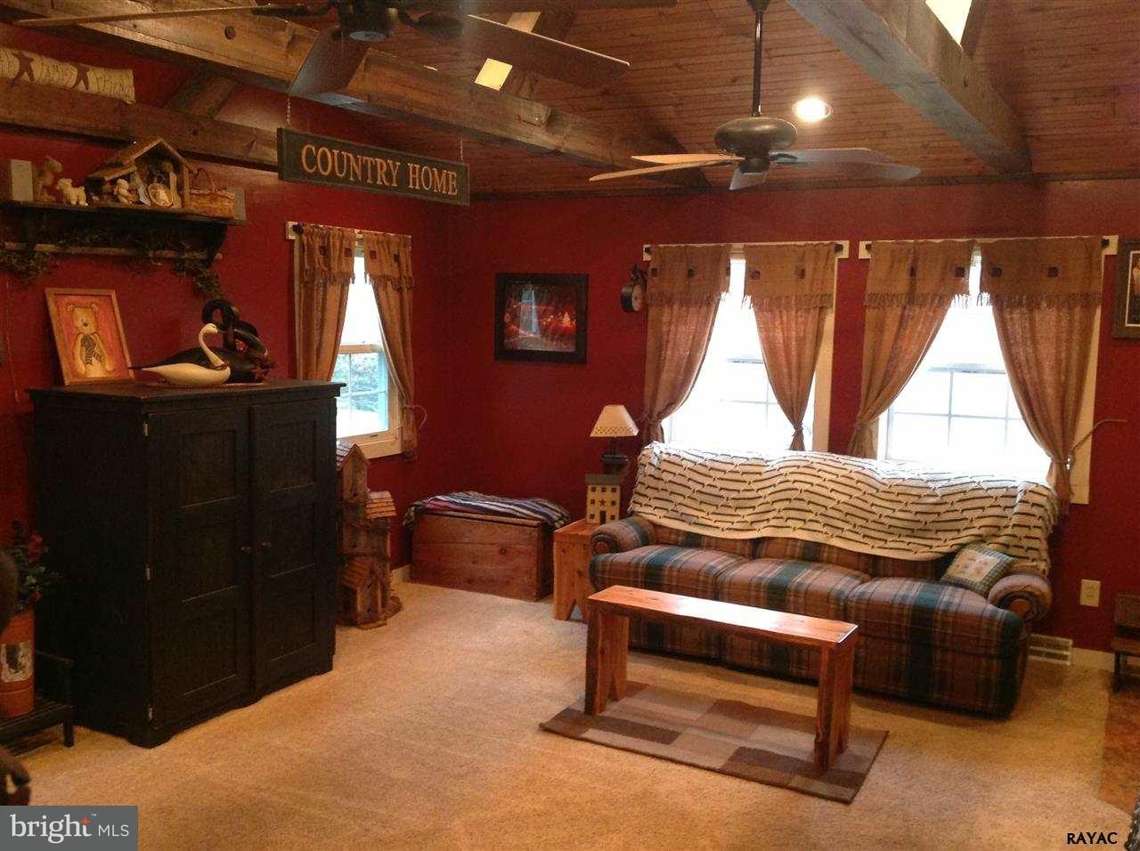1812 Canal Road Manchester, PA 17345 - Photo 6 of 23 Gallery Image 6