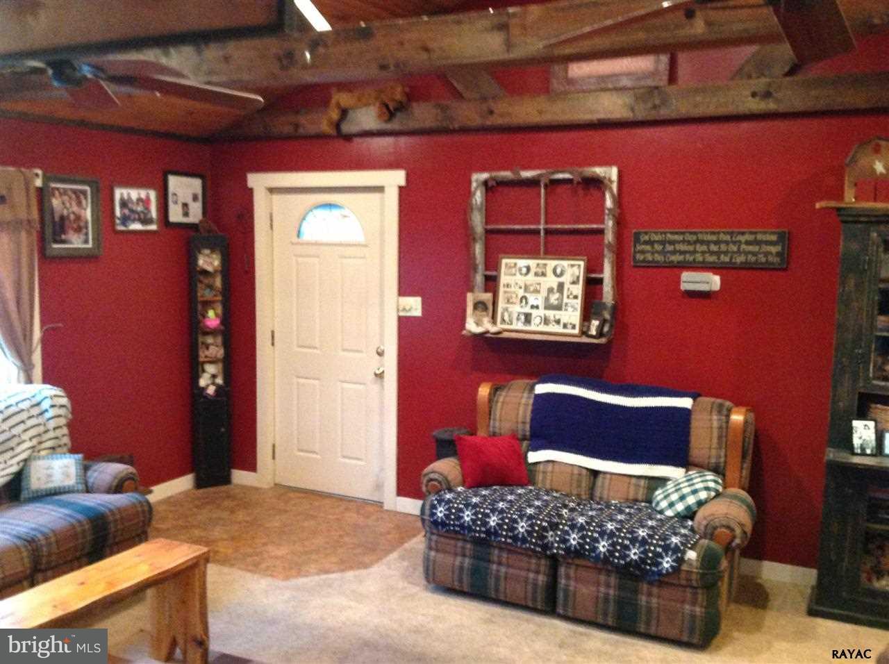 1812 Canal Road Manchester, PA 17345 - Photo 7 of 23 Gallery Image 7