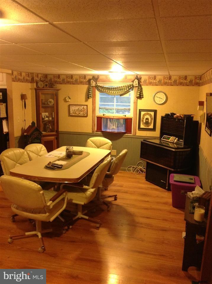 1812 Canal Road Manchester, PA 17345 - Photo 9 of 23 Gallery Image 9