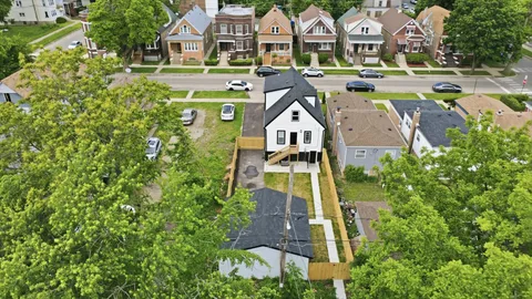 $390,000 | 1513 West 61st Street, Chicago, IL 60636
