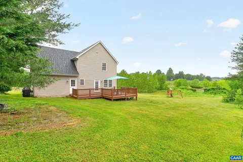 $379,900 | 304 Grove Avenue, Waynesboro, VA 22980