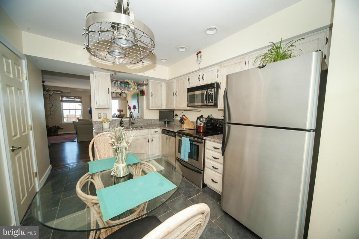 1353 Riverwood Way Curtis Bay, MD 21226 - Photo 4 of 29 Kitchen