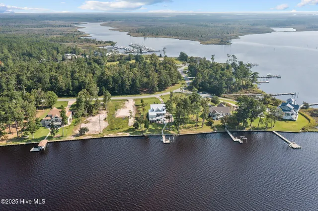 $135,000 | Lot 7 Commodore Point, Belhaven, NC 27810