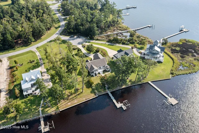 $135,000 | Lot 7 Commodore Point, Belhaven, NC 27810