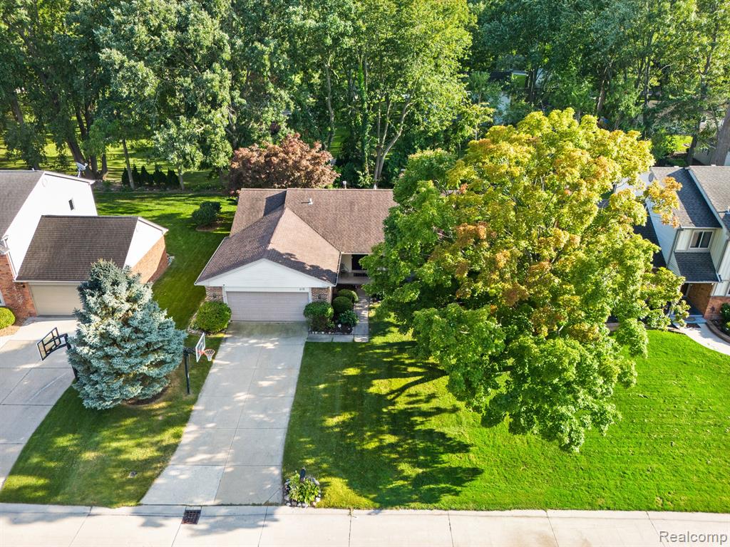 615 Kentucky Drive Rochester, MI 48307 - Photo 3 of 62
