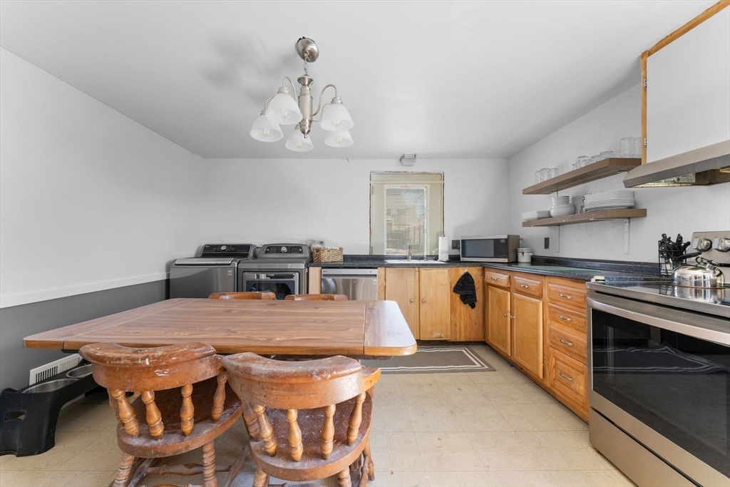 14 Wahtera Road Peabody, MA 01960 - Photo 11 of 32 Gallery Image 11