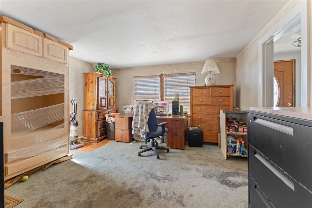 14 Wahtera Road Peabody, MA 01960 - Photo 12 of 32 Gallery Image 12