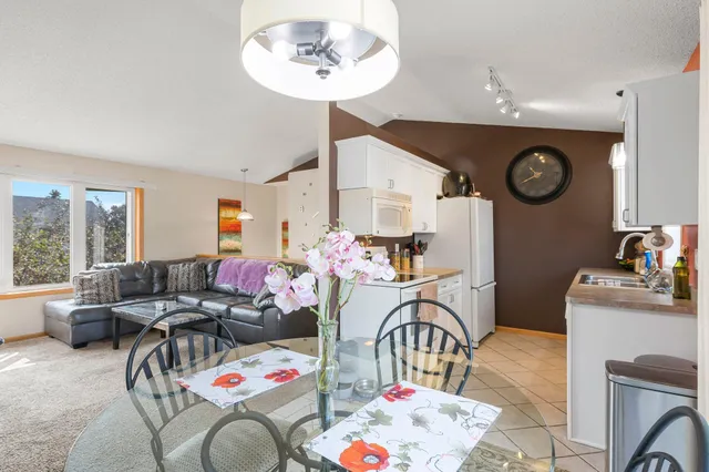 $237,000 | 6389 207th Street North, Forest Lake, MN 55025