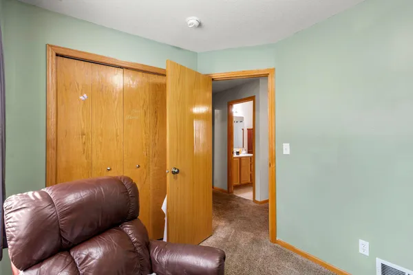 $237,000 | 6389 207th Street North, Forest Lake, MN 55025