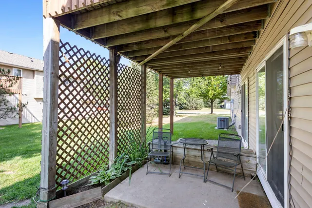 $237,000 | 6389 207th Street North, Forest Lake, MN 55025