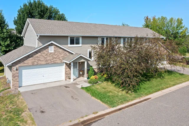 $237,000 | 6389 207th Street North, Forest Lake, MN 55025