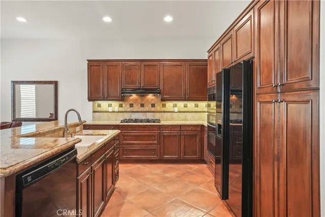 $749,990 | 23880 Belcaro Court, Valencia, CA 91354